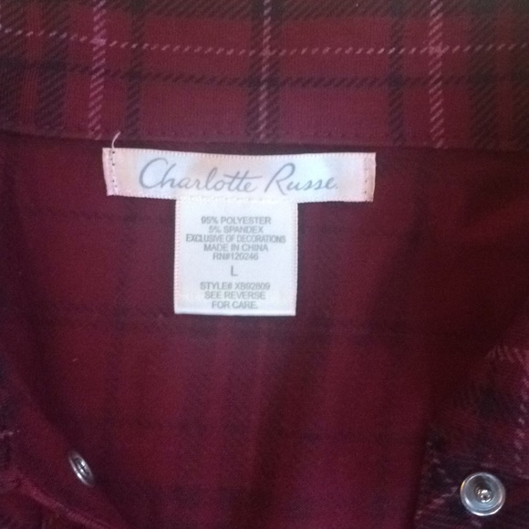 Charlotte Russe plaid shirt & faux fur collar vest - Picture 7 of 8